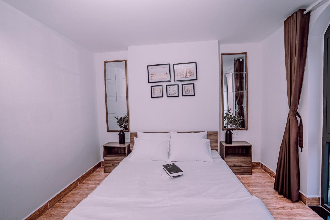 Mint Hotel Bui Vien Q1 Хошимин Экстерьер фото
