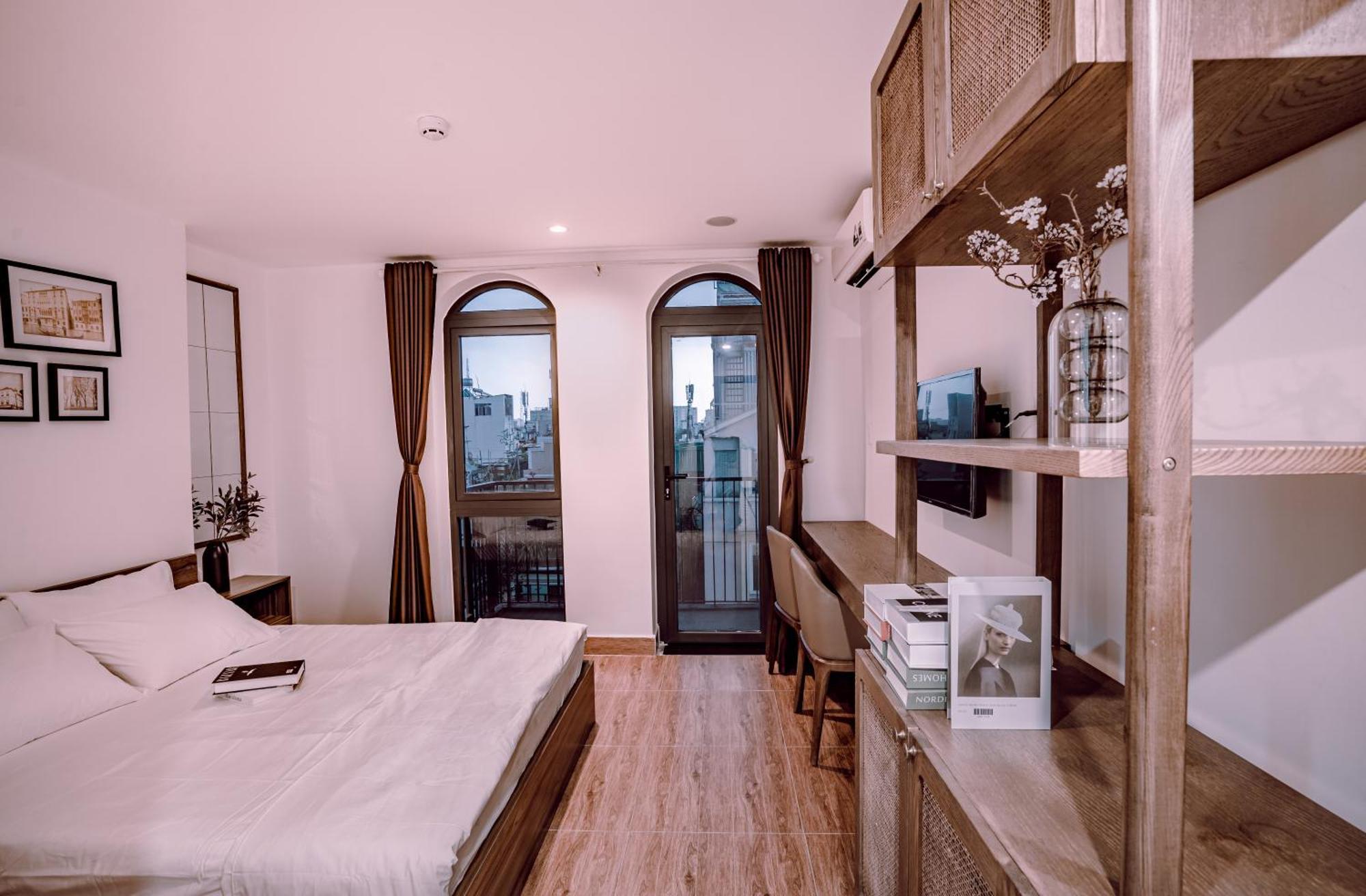 Mint Hotel Bui Vien Q1 Хошимин Экстерьер фото